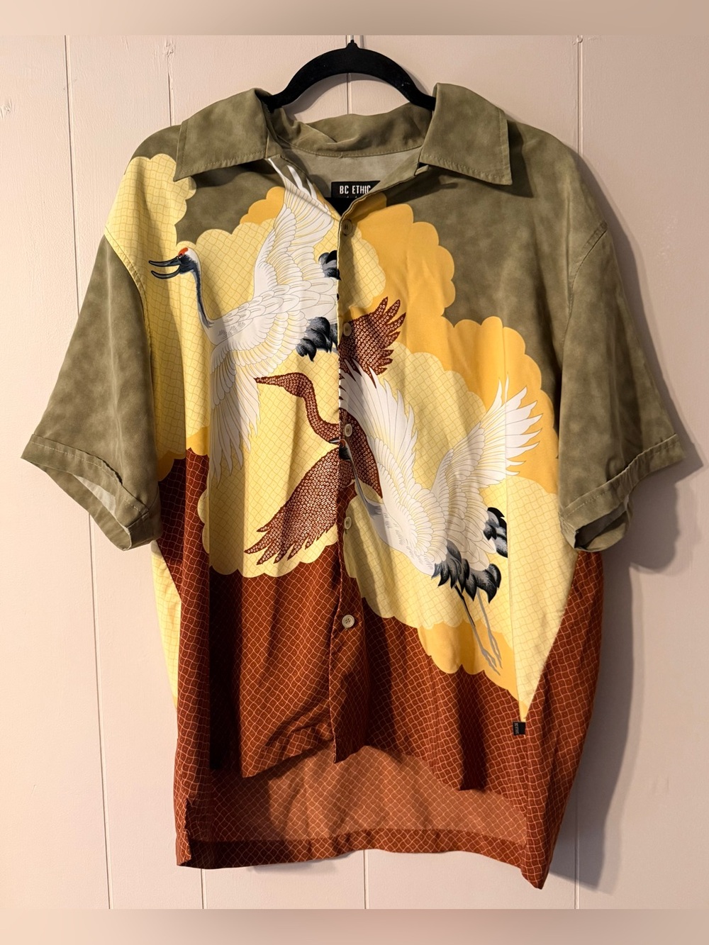 Vintage 90s BC Ethic Crane Bird Cloud AOP Lounge Shirt Men’s L